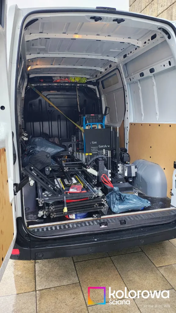 Drukarka ścienna transport